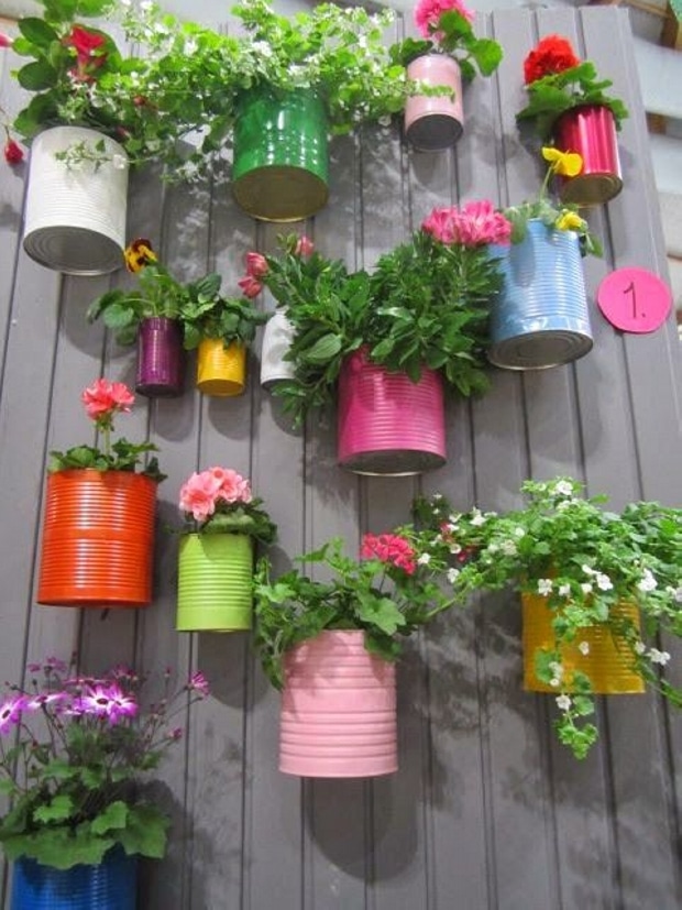 20+ Amazing Vertical Gardens For Your Balcony