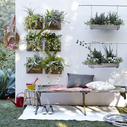 15+ Superb Wall Gardens To Enhance Your Yard