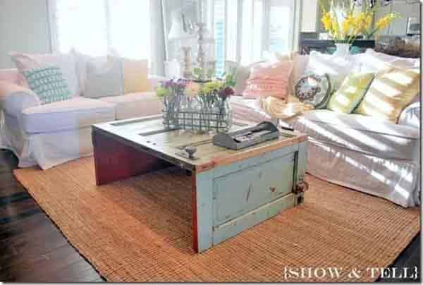 ways to transform an old door into a beautiful table 1 1