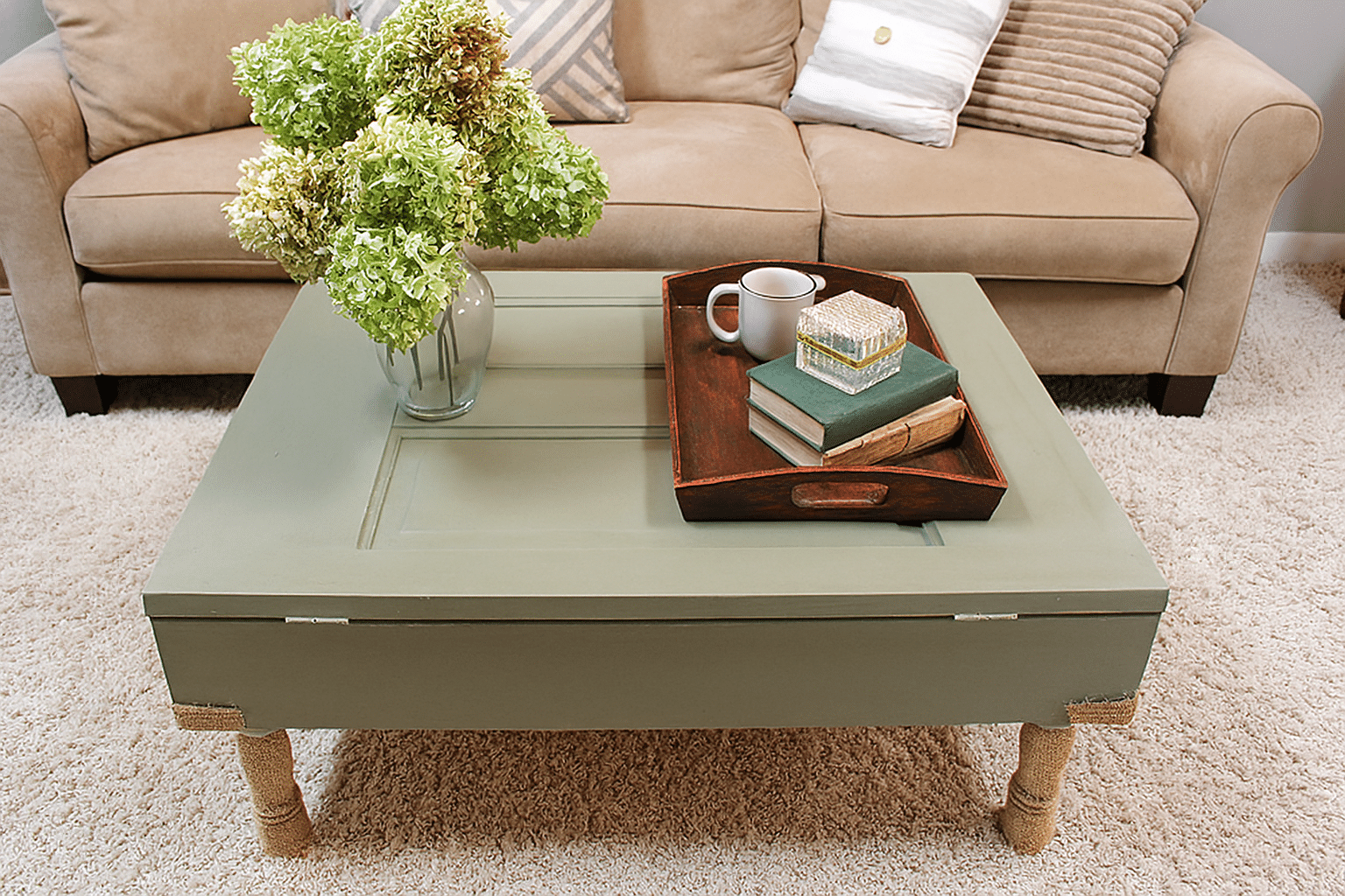 ways to transform an old door into a beautiful table 1 5