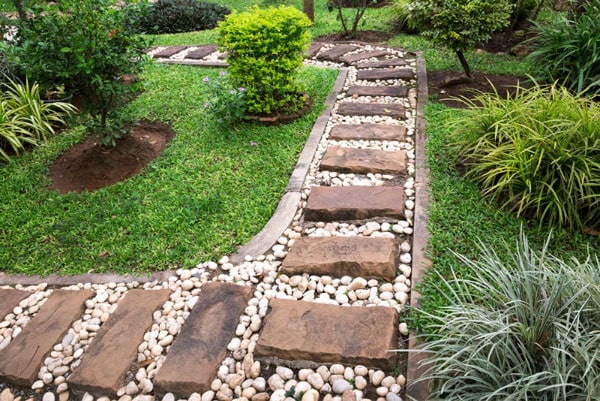 15+ Superb White Pebble Walkways