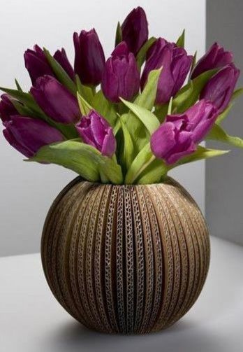 Wonderful Flower Pots Made of Cardboard