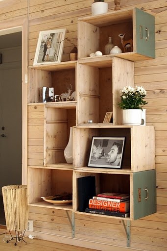 20+ DIY Wooden Crates Furniture Design Ideas