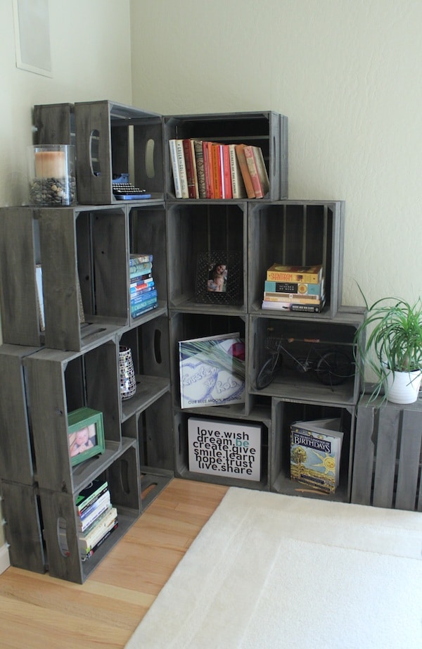 15+ Amazing Wooden Crates Furniture Design Ideas