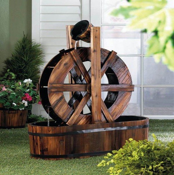 15+ Fantastic Wooden Garden Fountains