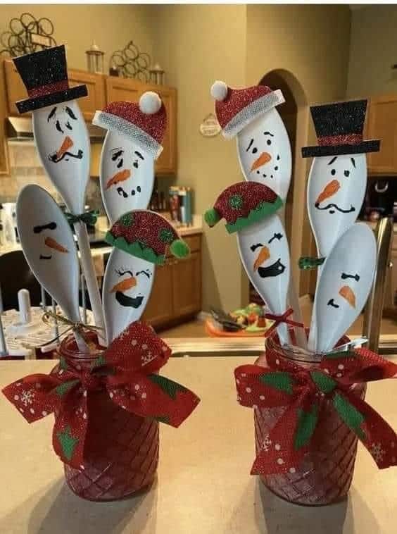 wooden spoons decorated for christmas 9