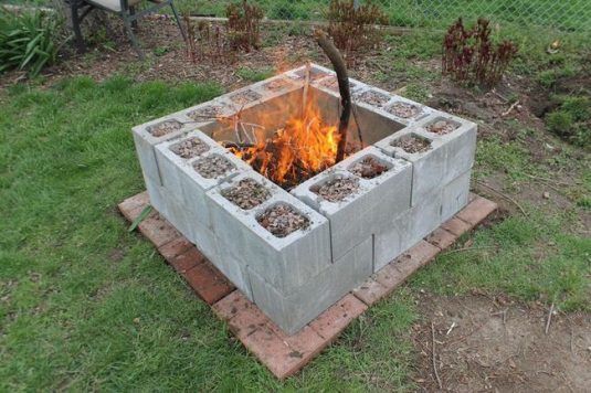 Fantastic Ideas to Your Yard with Cinder Blocks